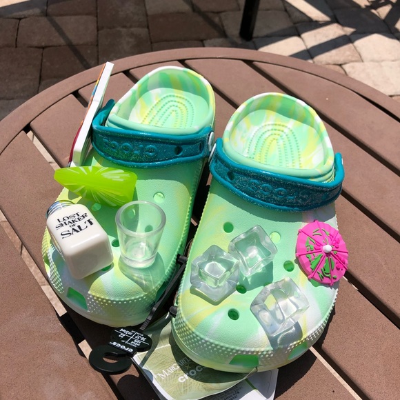 Margaritaville CROCS Multiple Men's Sizes New with Tags - Picture 4 of 10